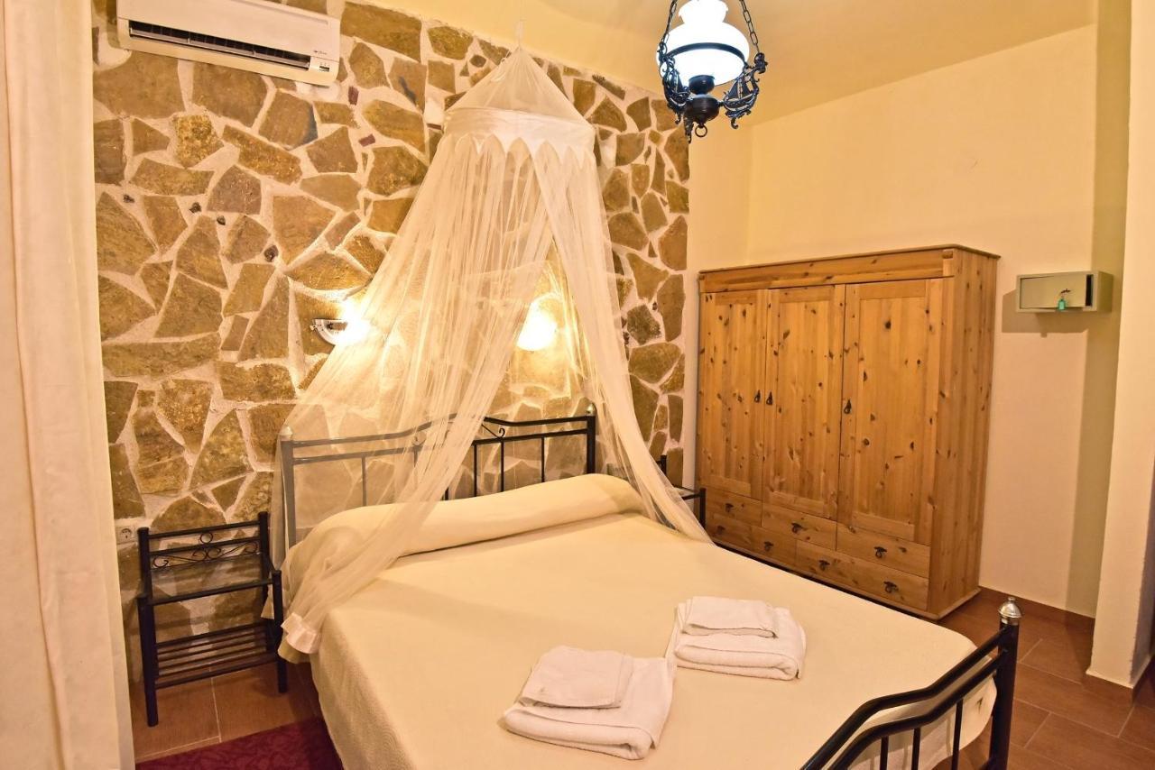 Villa Olive Farm Agia Marina Exterior foto