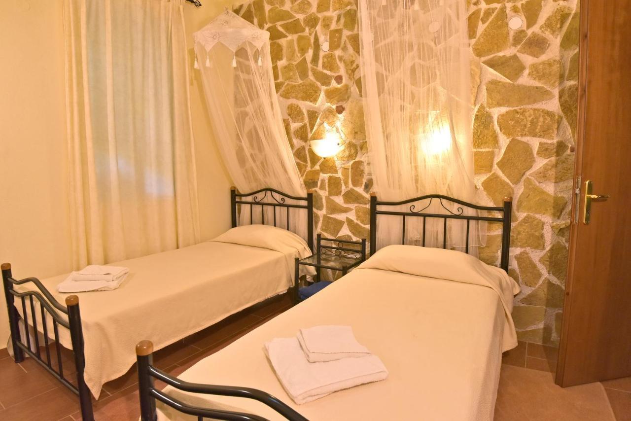 Villa Olive Farm Agia Marina Exterior foto